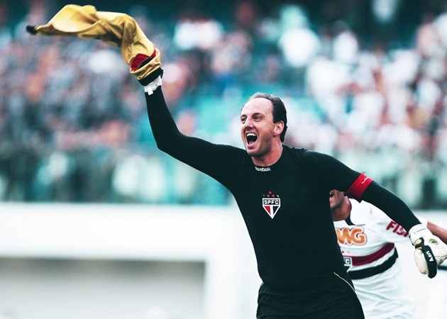 Đội hình săn bàn đỉnh nhất thế kỷ 21: Thủ môn bá đạo; CR7 sát cánh M10 - Bóng Đá