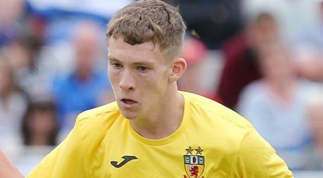 Linfield star wanted by Liverpool and Manchester United as Champions League history beckons - Bóng Đá