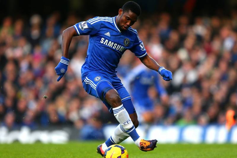 Những bức ảnh tái hiện lại sự nghiệp vinh quang của 'báo đen' Samuel Eto'o - Bóng Đá