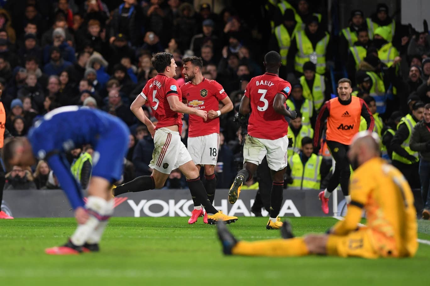 ESPN chế ảnh ám chỉ Man Utd nhờ VAR để thắng Chelsea - Bóng Đá