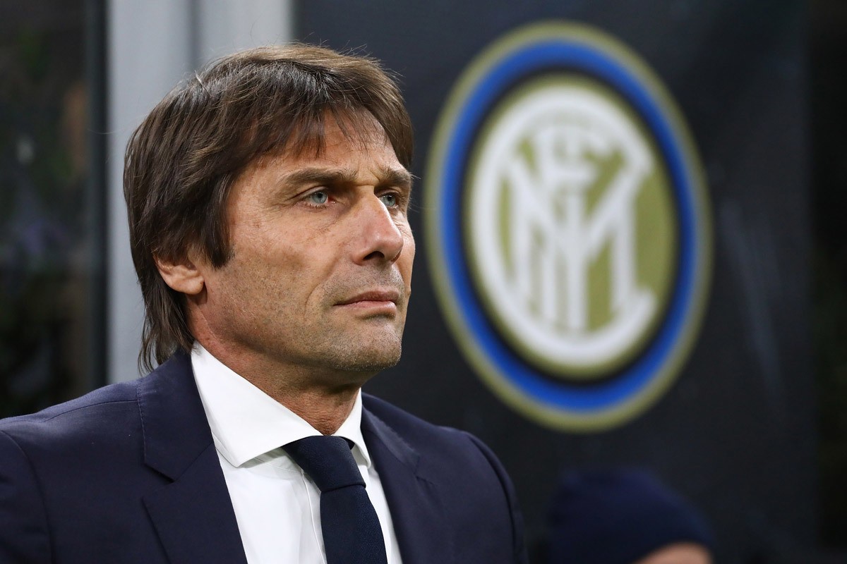 HLV Conte hỗ trợ y tế Ý bằng cách thức khác biệt - Bóng Đá