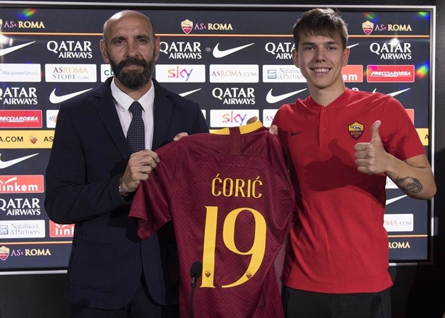 Từ Lukaku đến Muniain: 10 sao trẻ nhất từng ghi bàn ở Europa League - Bóng Đá