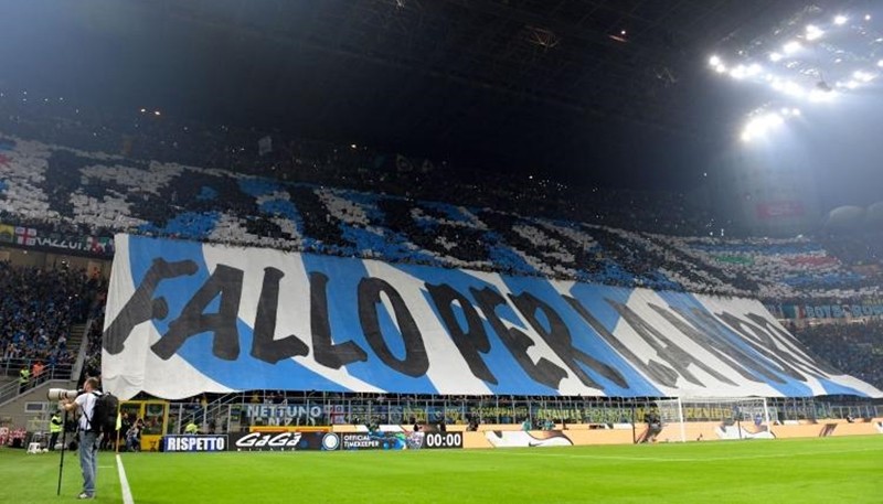 Conte bán được 30000 vé mùa - Bóng Đá