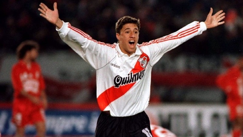 Hernan Crespo - Bóng Đá