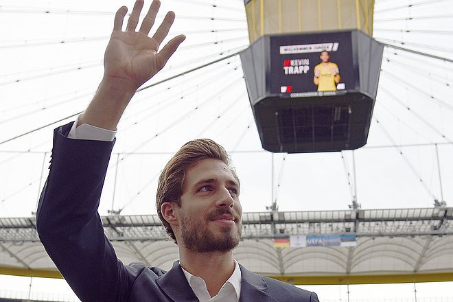CHÍNH THỨC! PSG bán Kevin Trapp - Bóng Đá