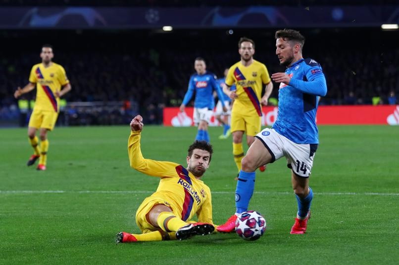 Điểm nhấn Napoli Barca: - Bóng Đá