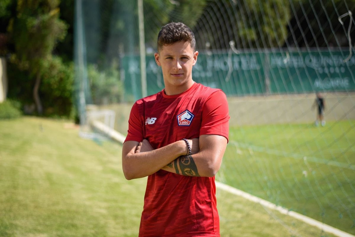 Đây! 10 bản hợp đồng bạn có thể bỏ lỡ trong tuần qua - Bóng Đá