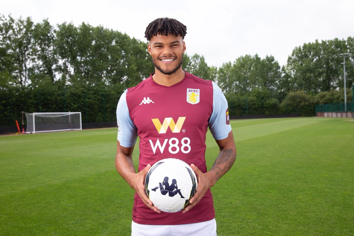 Premier League cẩn thận, 'Terry 2.0' đã ra mắt Aston Villa - Bóng Đá