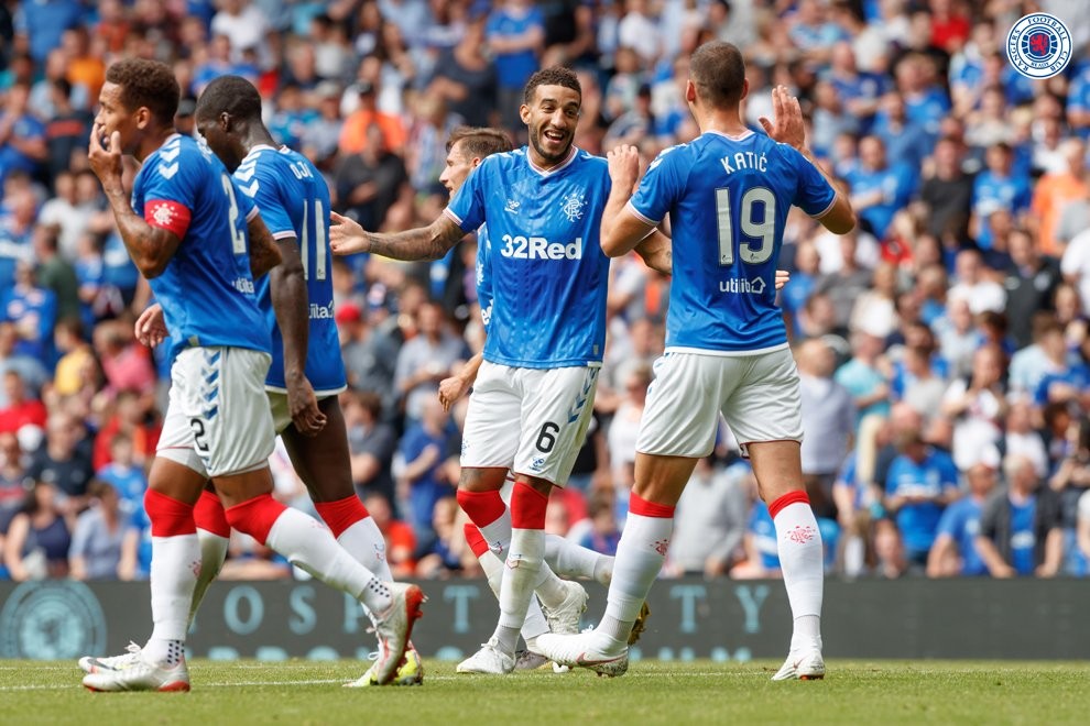 Rangers 4-0 Marseille - Bóng Đá