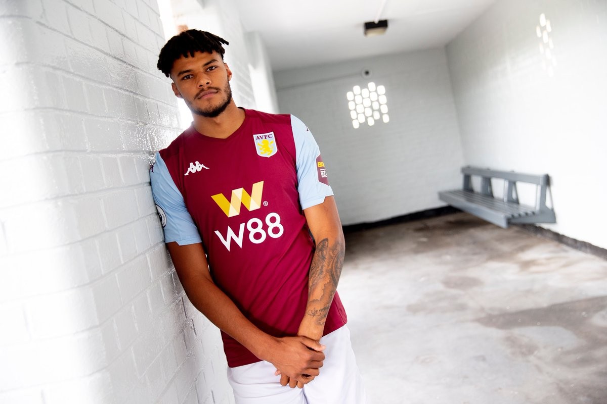 Premier League cẩn thận, 'Terry 2.0' đã ra mắt Aston Villa - Bóng Đá