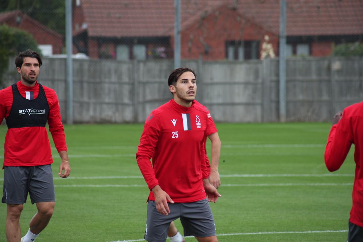  - Bóng Đá