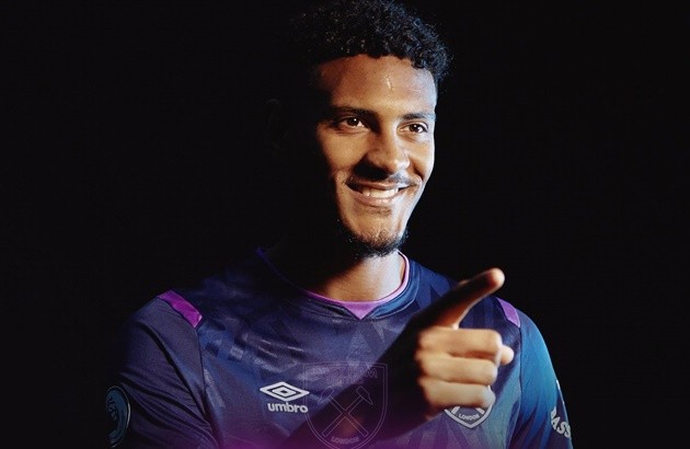 West Ham have confirmed the signing of forward Sebastien Haller - Bóng Đá