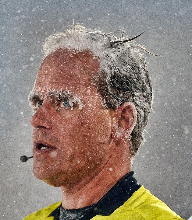 A referee’s eyebrows literally froze during the coldest game in MLS history - Bóng Đá