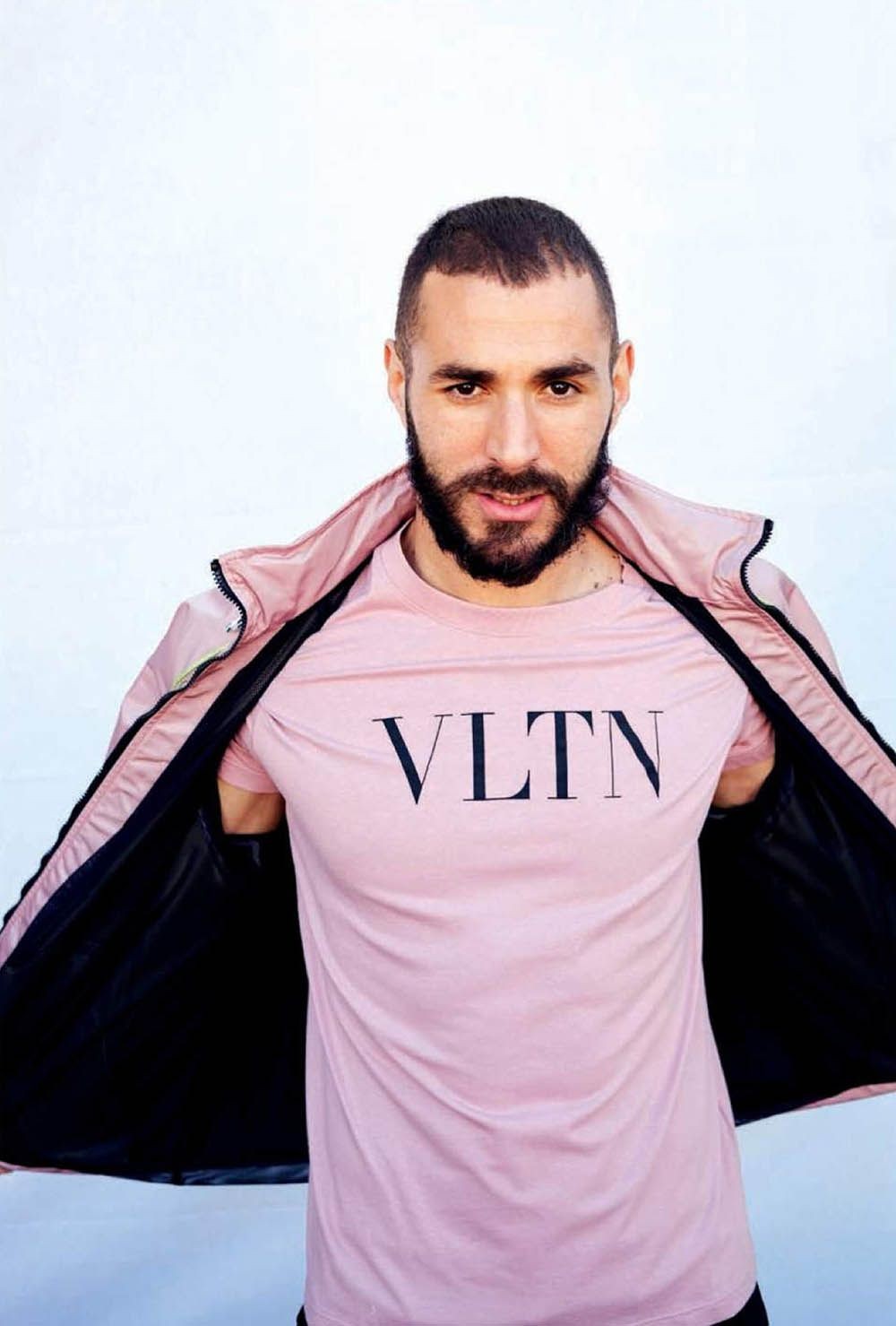 10 cầu thủ được tìm tên nhiều nhất trên trang web khiêu dâm: Ronaldo, Messi vẫn dẫn đầu - Bóng Đá