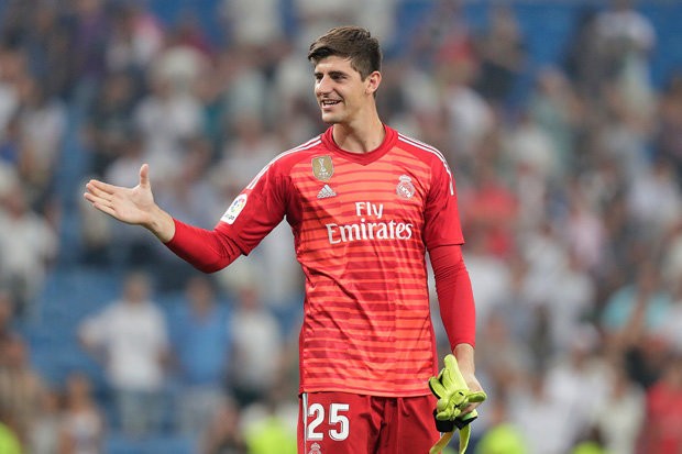 Real Madrid are considering a move for AC Milan goalkeeper Gianluigi Donnarumma this summer, a report claims, as well as other solutions. - Bóng Đá