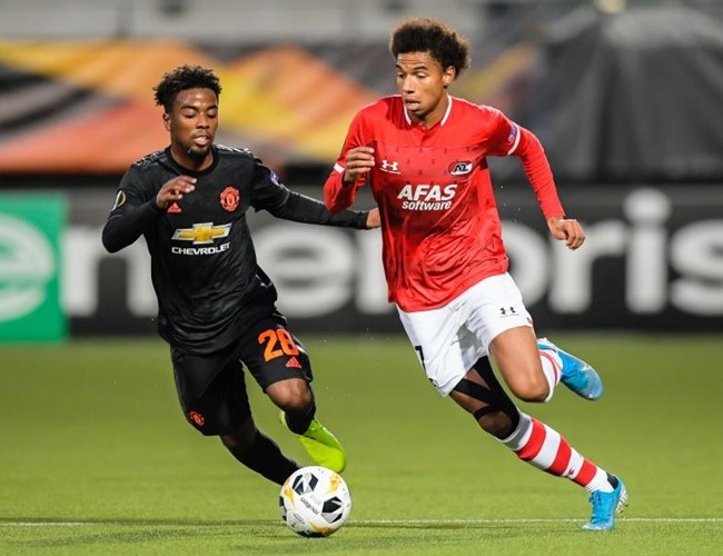 Manchester United fans react to Angel Gomes' performance v Alkmaar - Bóng Đá