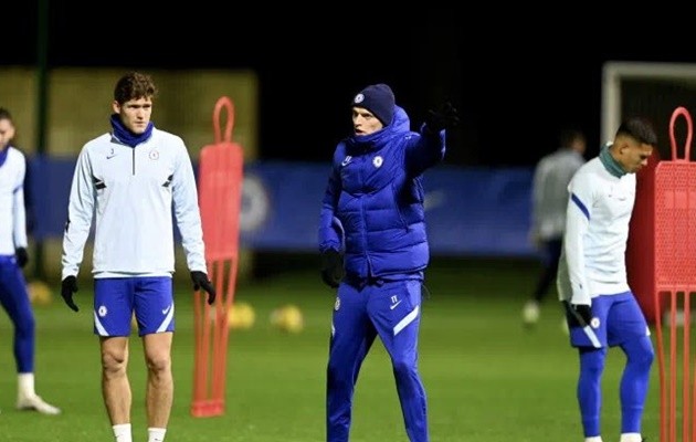 CHÍNH THỨC: Tuchel cập bến Chelsea, tập luôn buổi đầu cùng học trò - Bóng Đá