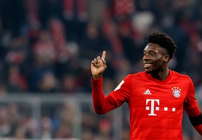 10 thống kê 'kinh dị' về Alphonso Davies - 'kẻ bán hành' cho Chelsea - Bóng Đá