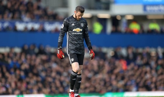 Chris Smalling mắc sai lầm, AS Roma nhọc nhằn đánh bại Cagliari - Bóng Đá