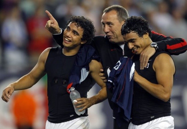 10 cặp anh em ruột nổi tiếng nhất lịch sử EPL: 2 'quái vật' Man City - Bóng Đá