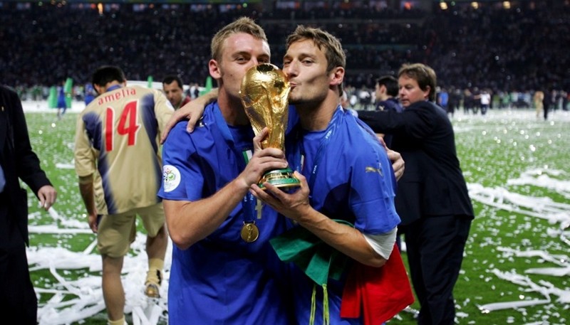 Ngày này 13 năm trước Italia vô địch World Cup lần thứ 4 - Bóng Đá