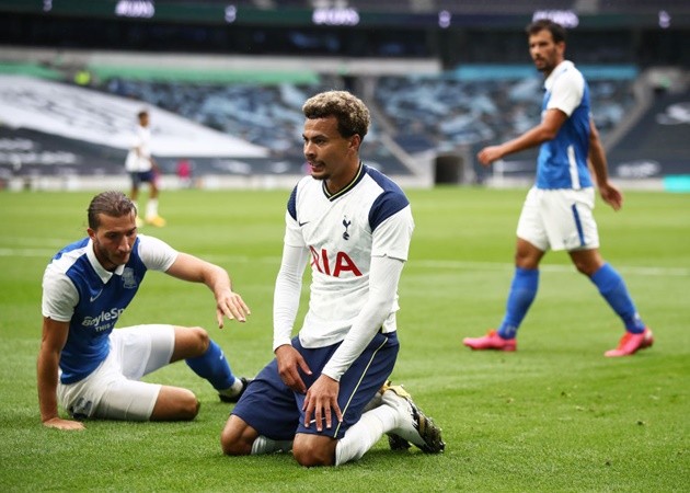 PSG are very keen to sign Dele Alli on loan. Pochettino wants him and Dele is pushing to leave Tottenham - Bóng Đá