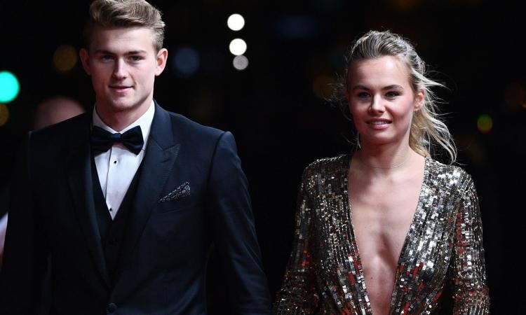 Annekee: 'In love with Italy, I speak Italian with De Ligt ...' - Bóng Đá