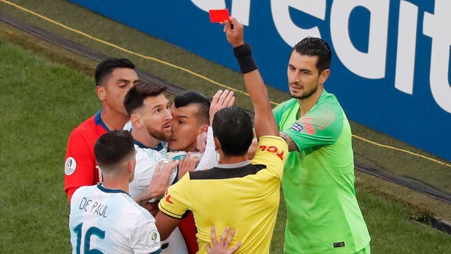 Griezmann tới Barca kiểm tra y tế, Messi thì ở nơi đâu? - Bóng Đá