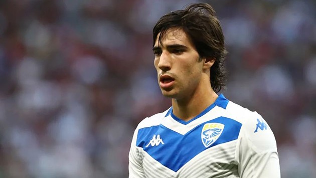 Exclusive: Ajax, Dortmund and Man Utd scouting Tonali at Brescia-Bologna - Bóng Đá