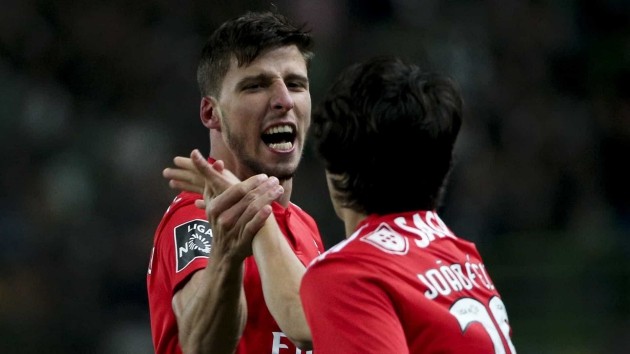 3 lý do xác đáng, M.U đón 