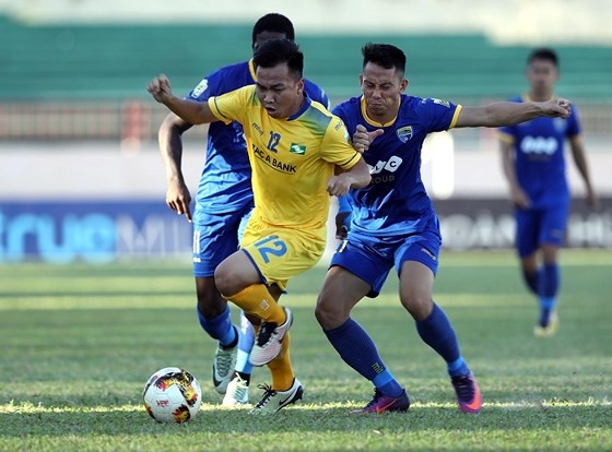 Trước vòng 15 V-League 2019: Đứng dậy được không HAGL? - Bóng Đá