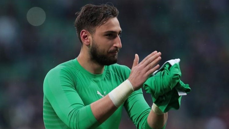 Gianluigi Donnarumma gia hạn hợp đồng với AC Milan - Bóng Đá