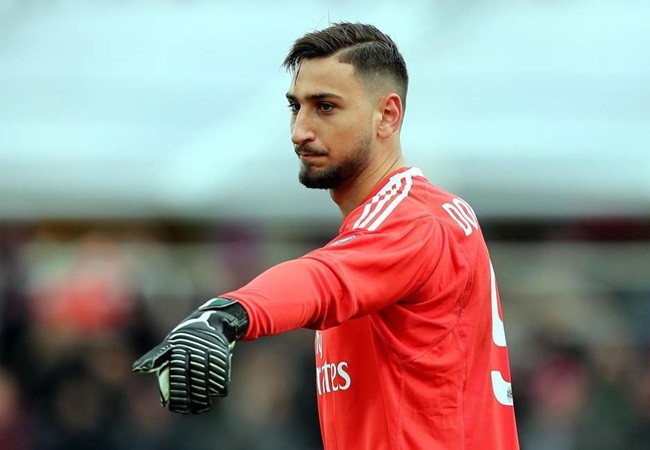 PSG have started talks with AC Milan for Gigio Donnarumma - Bóng Đá