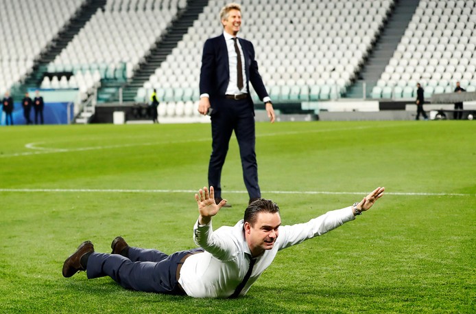 Marc Overmars 46 tuổi - Bóng Đá