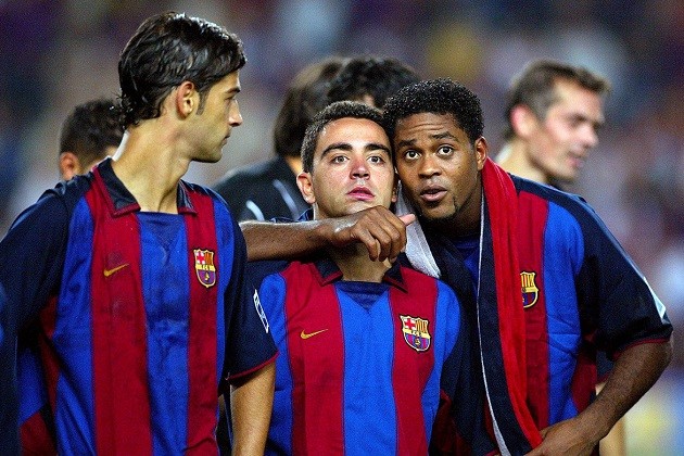 Kluivert an option to become Barcelona coach - Bóng Đá