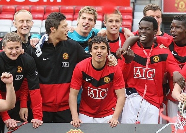 Đội dự bị Man Utd từng bùng nổ cùng Ole ở mùa 2009/10 giờ ra sao? - Bóng Đá