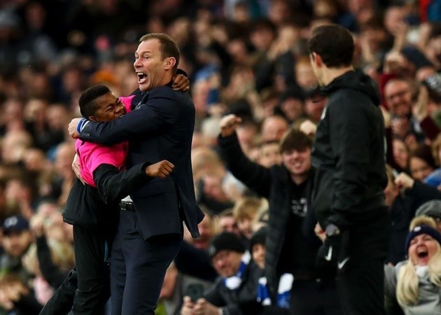 20 điều điên rồ nhất EPL 2019/20 (P2): De Bruyne sánh ngang Henry - Bóng Đá