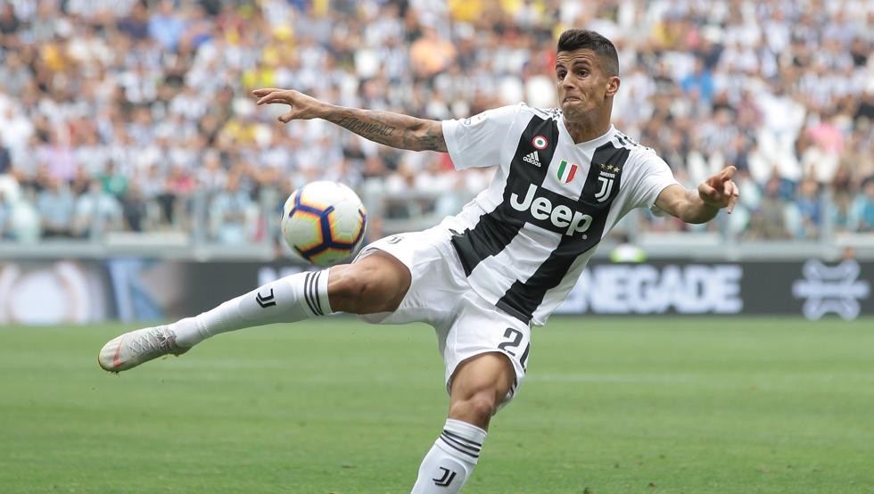 The 10 most expensive side rights in history - Bóng Đá