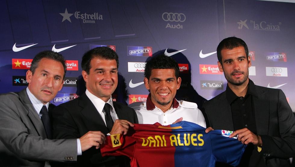 The 10 most expensive side rights in history - Bóng Đá