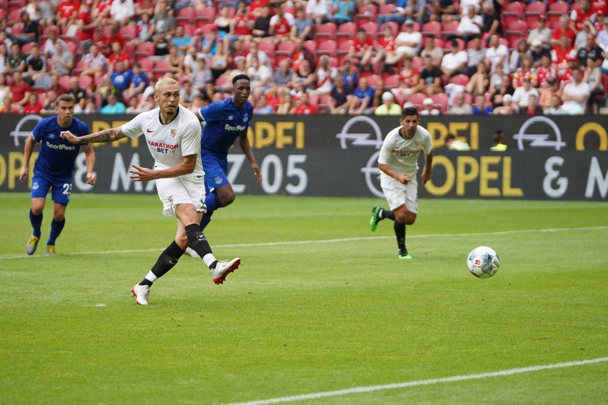 3 tiếng 2 trận, đội bóng 11 tân binh vẫn xuất sắc đăng quang Opel Cup - Bóng Đá