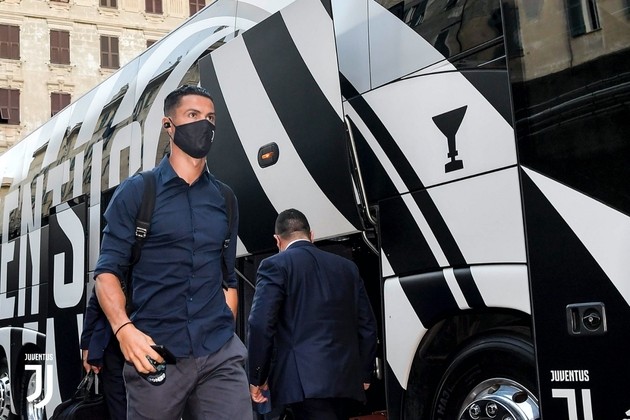 Juventus Genoa - Bóng Đá