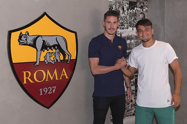 Đón cựu hậu vệ Chelsea, hàng hậu vệ AS Roma dần được định hình - Bóng Đá