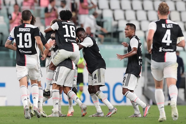 Lần đầu giành Scudetto, Sarri nói gì? - Bóng Đá