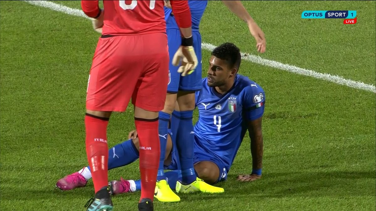 Chelsea’s injury scare - Emerson Palmieri - Bóng Đá