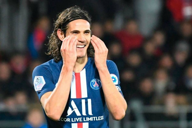 Man utd keeps close tabs on Cavani - Bóng Đá