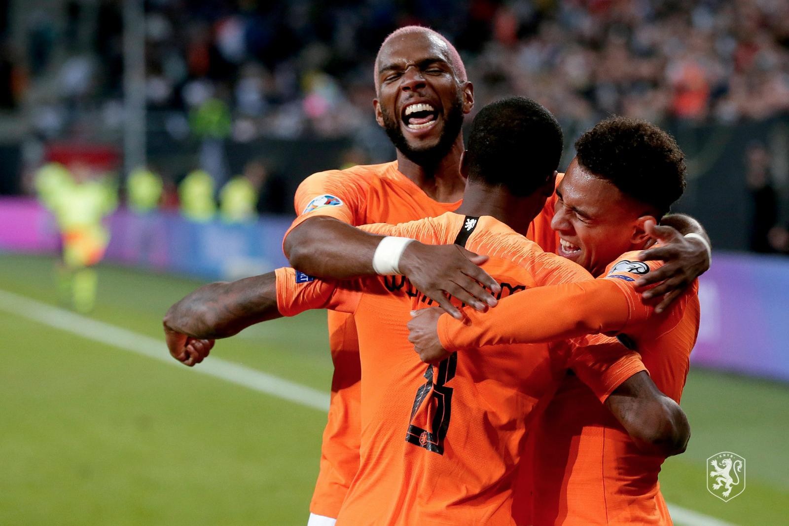 CĐV trung lập: 'Những ngày vinh quang của Hà Lan đã trở lại' - Bóng Đá