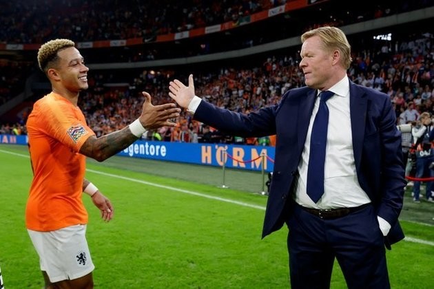 Depay hat-trick - Bóng Đá