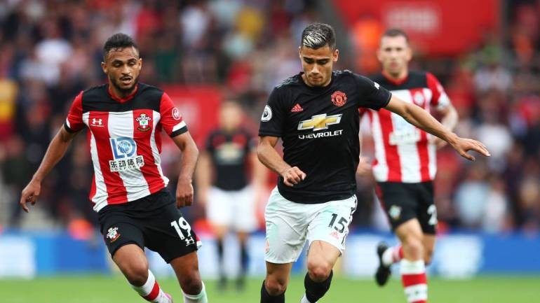 5 cầu thủ tệ nhất vòng 4 Premier League: Tệ hại các thủ quân; Điểm đen Man United - Bóng Đá