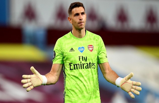 Emiliano Martinez claims 10 clubs is interested in him - Bóng Đá