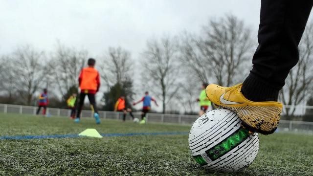 Amateur football stops in Belgium: current leaders are champions - Bóng Đá